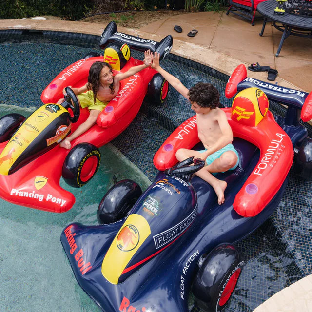 Racing Bull Formula by Float Factory